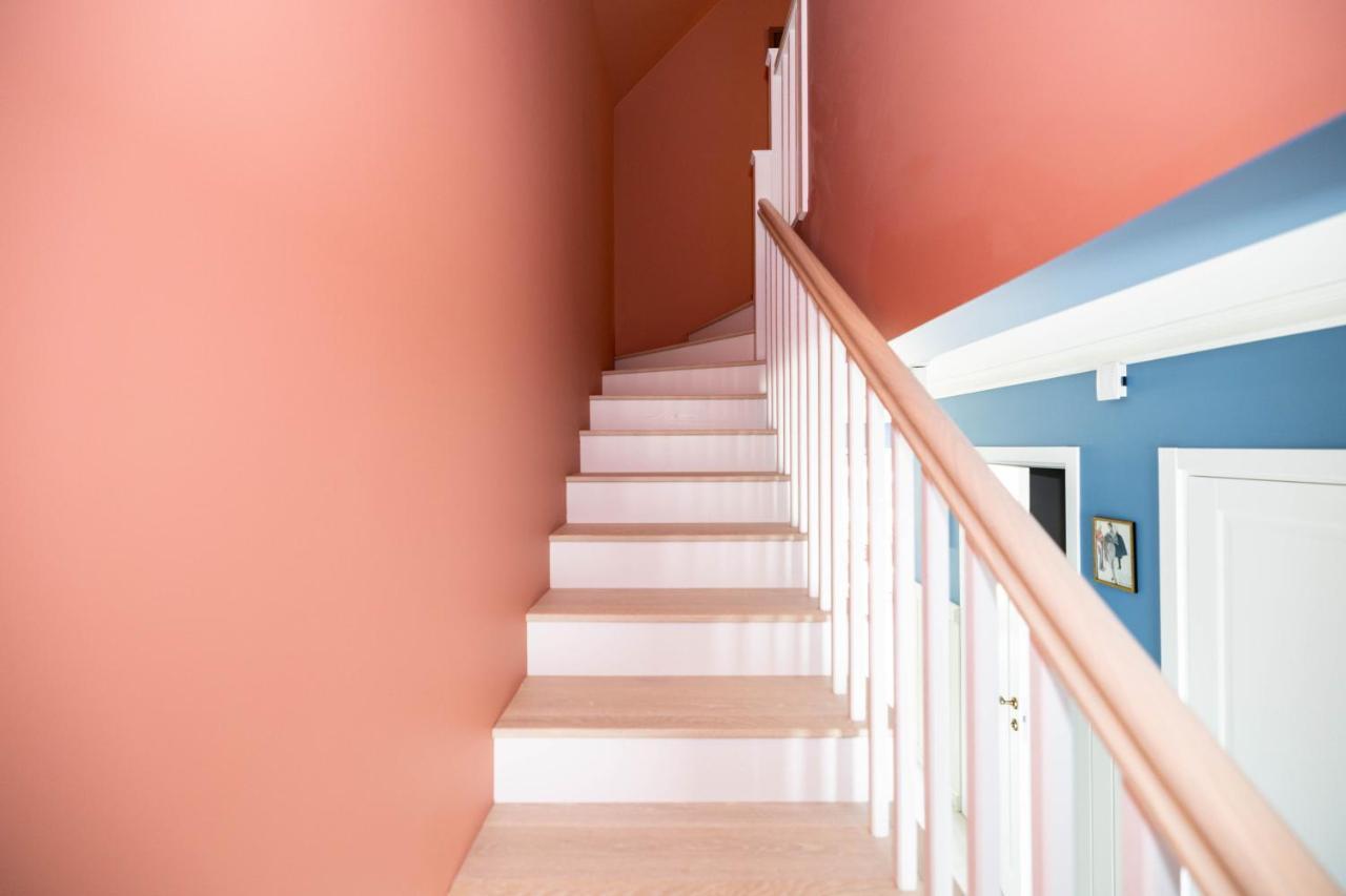 Summer Breeze House, By Cohost Apartment *
