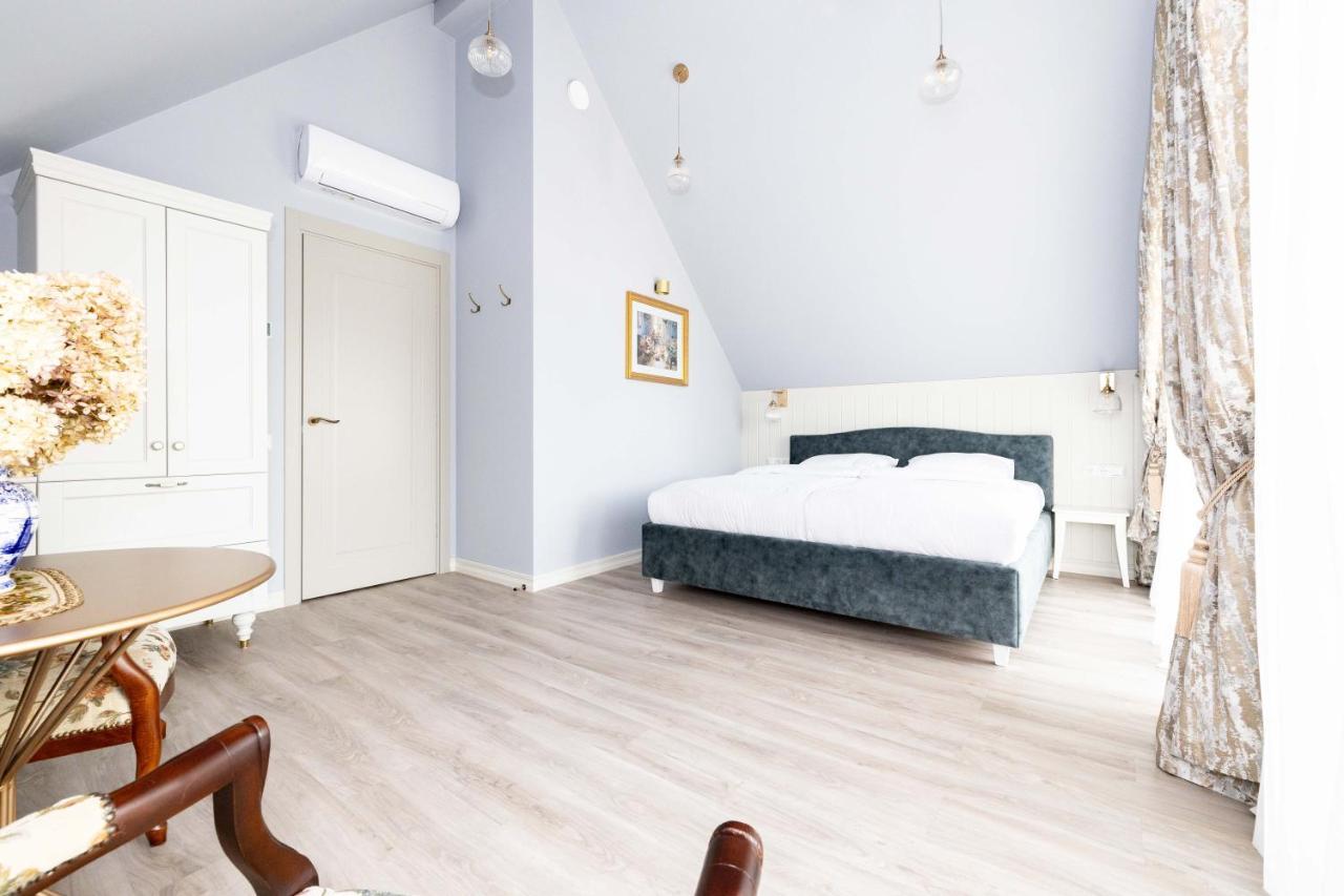 Apartment Summer Breeze House, By Cohost *
