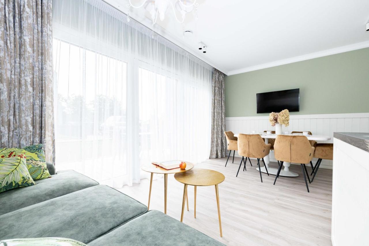 Apartment Summer Breeze House, By Cohost Palanga
