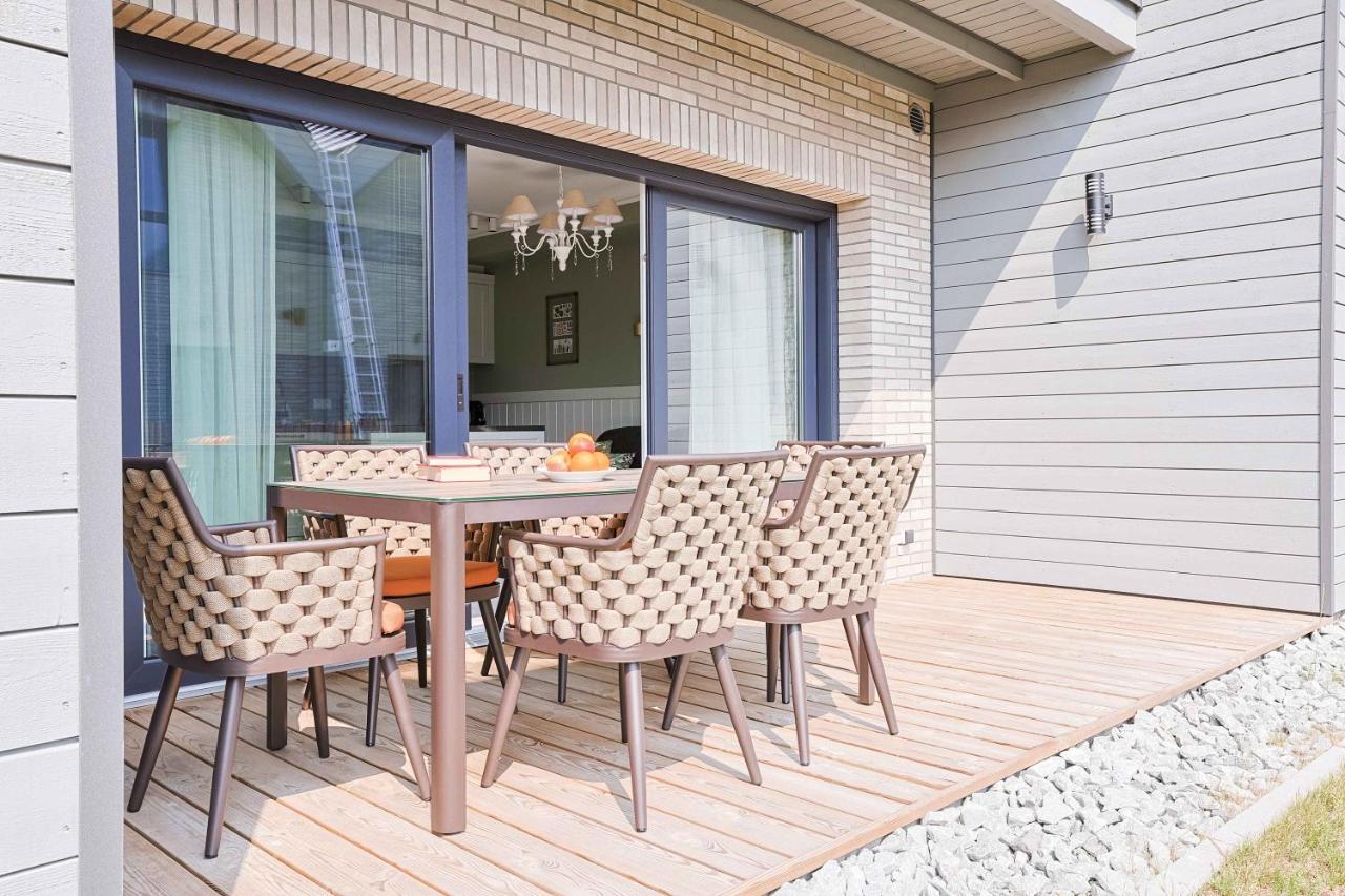 Summer Breeze House, By Cohost * Palanga